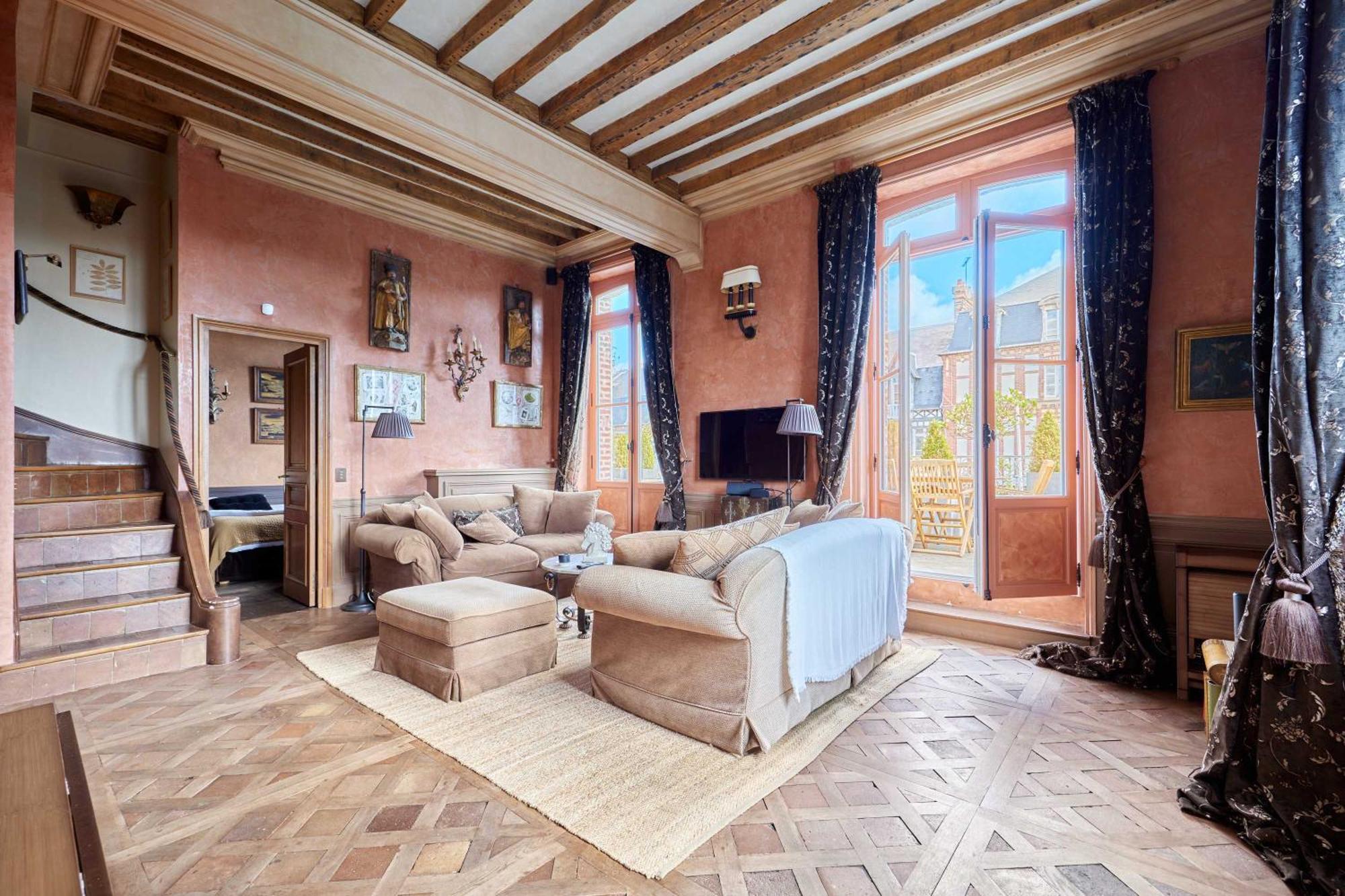 דוביל Luxurious 4 Bedroom Duplex, 200M From Place Morny מראה חיצוני תמונה